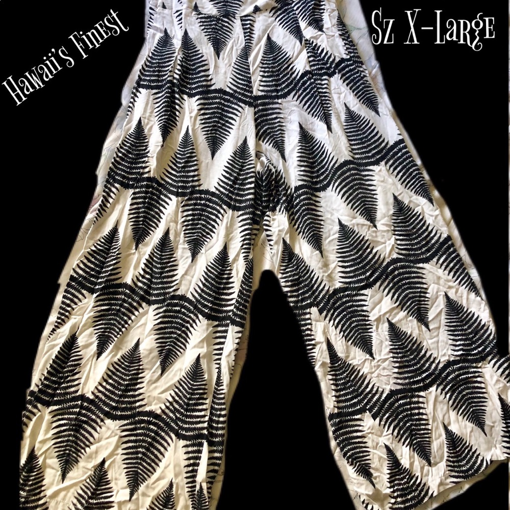 Hawaii’s Finest Women’s Jumpsuit Romper XL